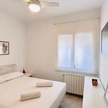 Mestral Port Apartment